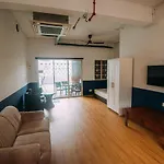 Bluewaters Pods 38 Hongkong St