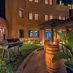 Vibe Hotel Singapore Orchard