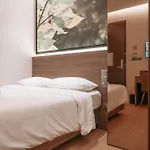 A Hotel Bugis, 11Hrs, Stay From 8Pm To 9Am