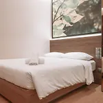 A Hotel Bugis, 11Hrs, Stay From 8Pm To 9Am