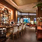 Conrad Singapore Marina Bay