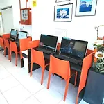 G4 Station Backpackers Hostel
