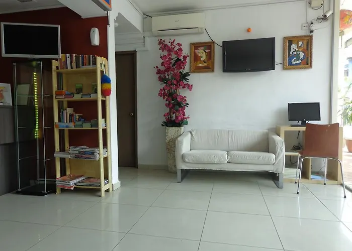 Zenobia Hotel