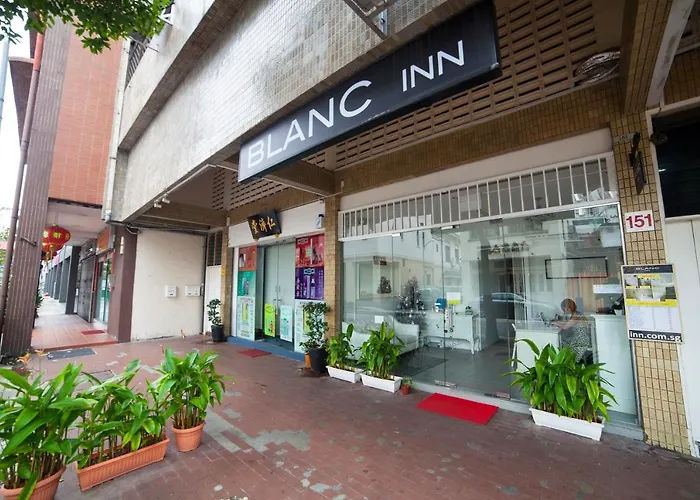 Blanc Inn