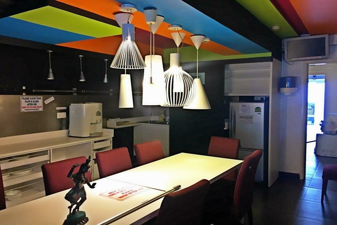 Campbell Hostel *