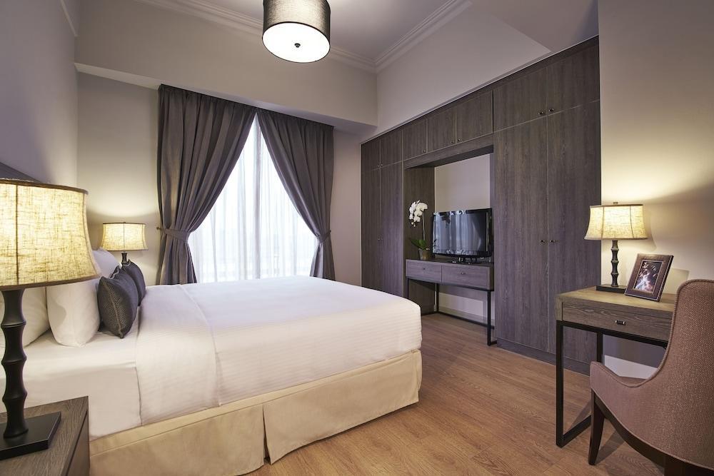 Adina Serviced Orchard Aparthotel 4*