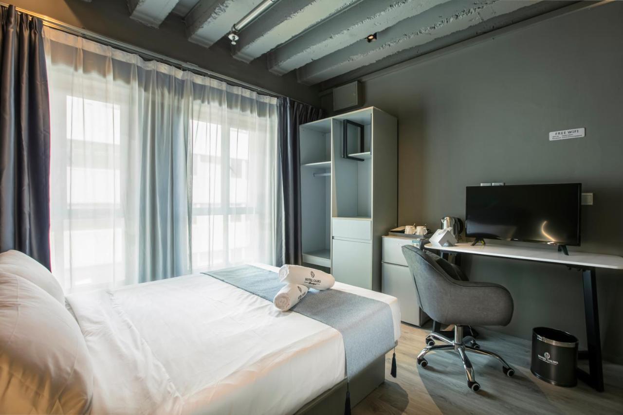 Hotel Calmo Bugis 3*