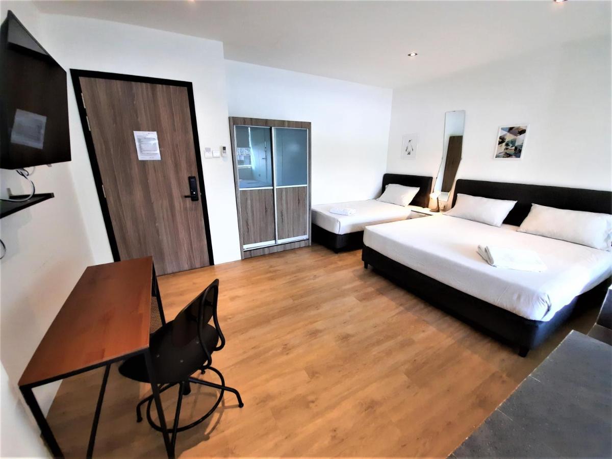Apartment International Service At Raeburn Park