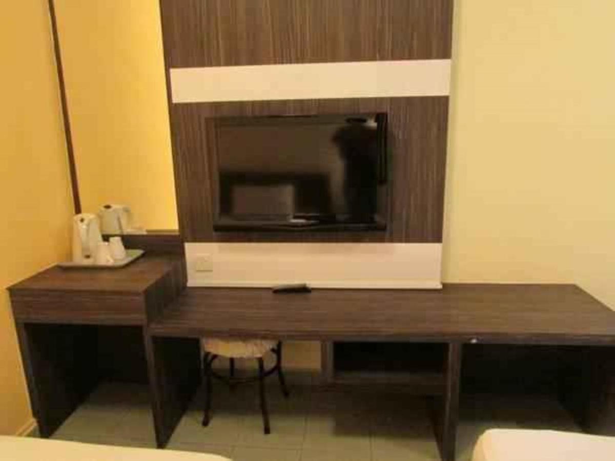 Seng Wah Hotel 2*