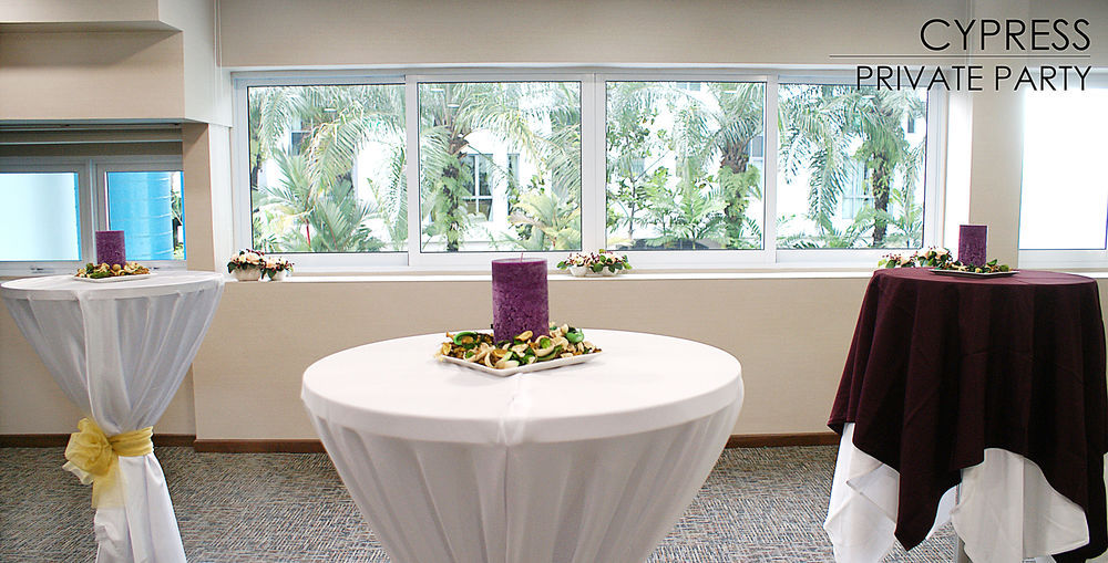 Metropolitan Ymca 4* Singapore