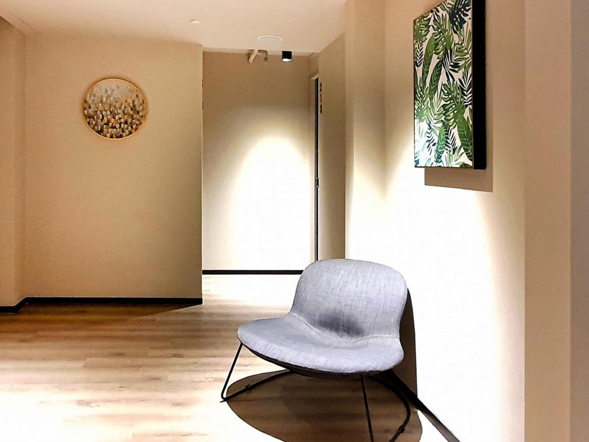 St Signature Jalan Besar, Short Overnight, 8 Hours, 1159pm-8am Hotel Singapore