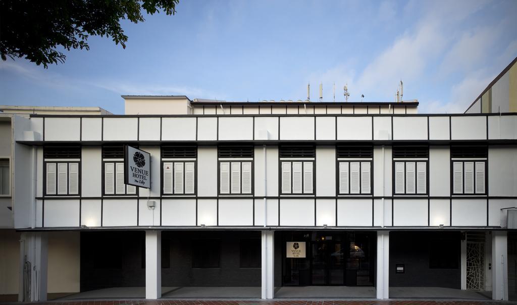 Venue The Lily 3*