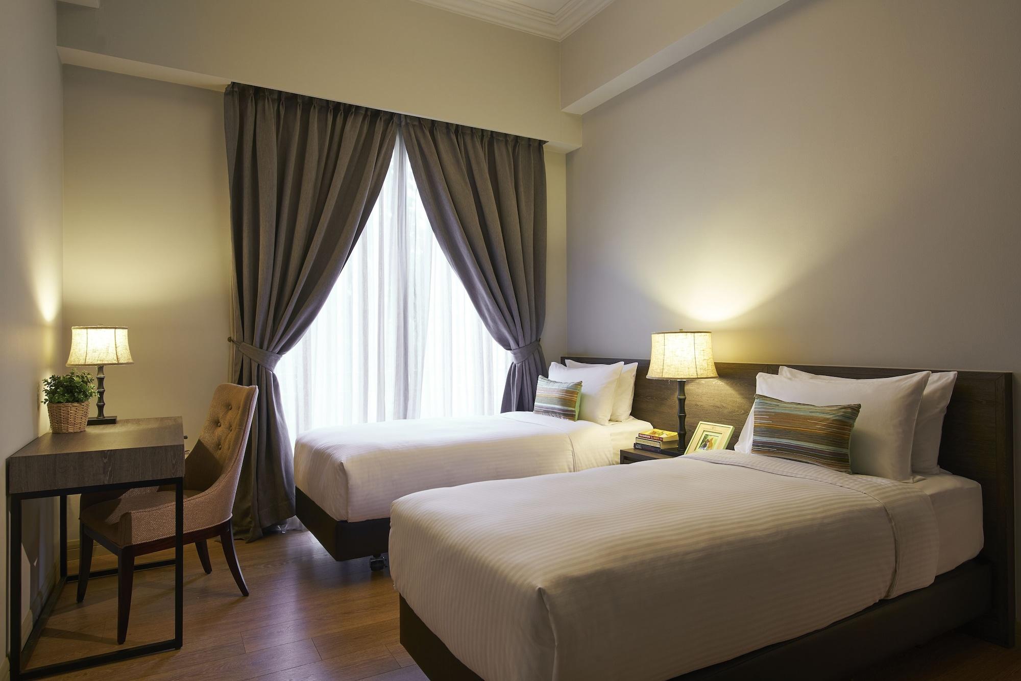 Aparthotel Adina Serviced Orchard 4*