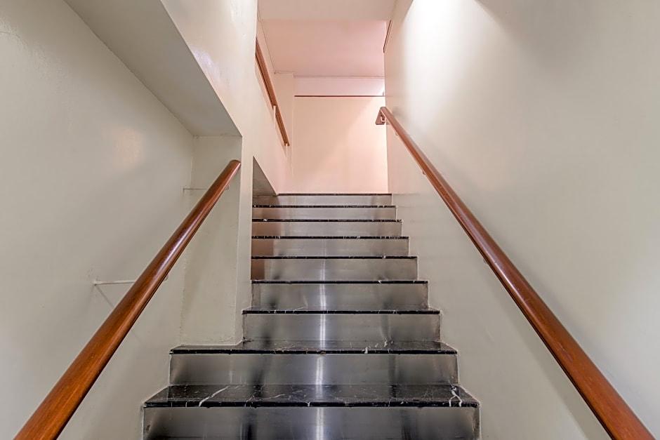Hotel Lion Peak Purvis Singapore