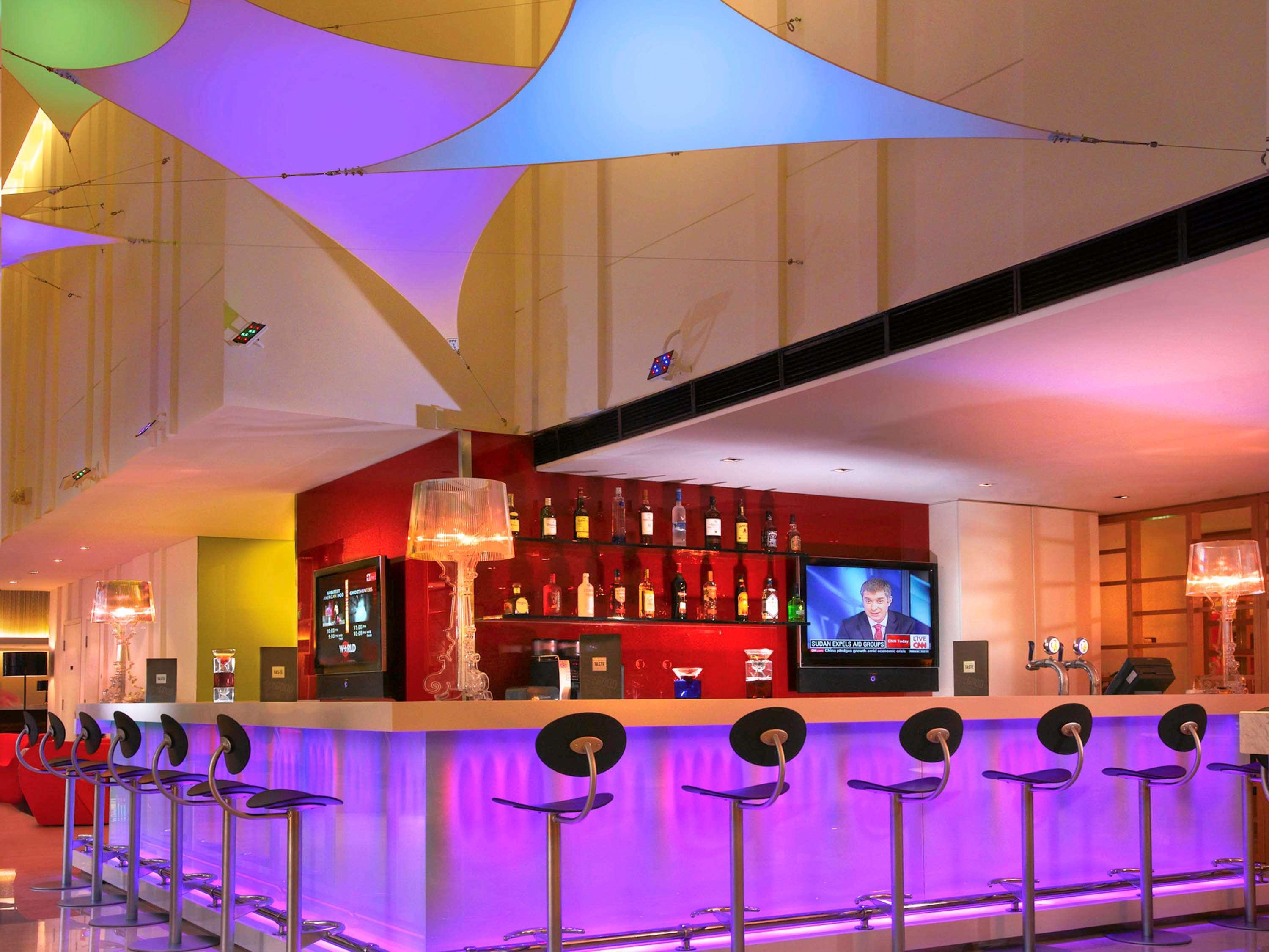 Ibis On Bencoolen - Newly Renovated