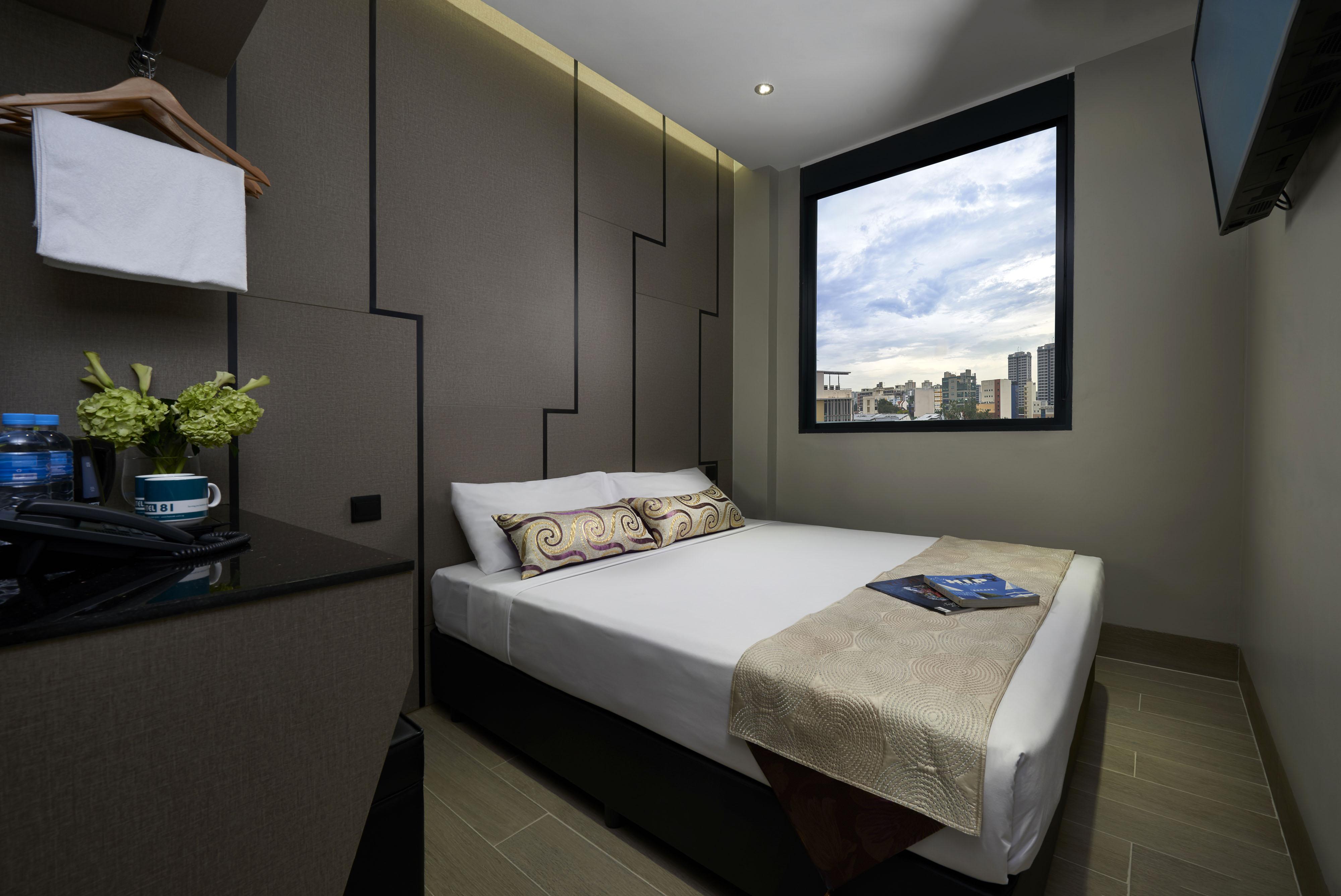 81 Gold Hotel 2*
