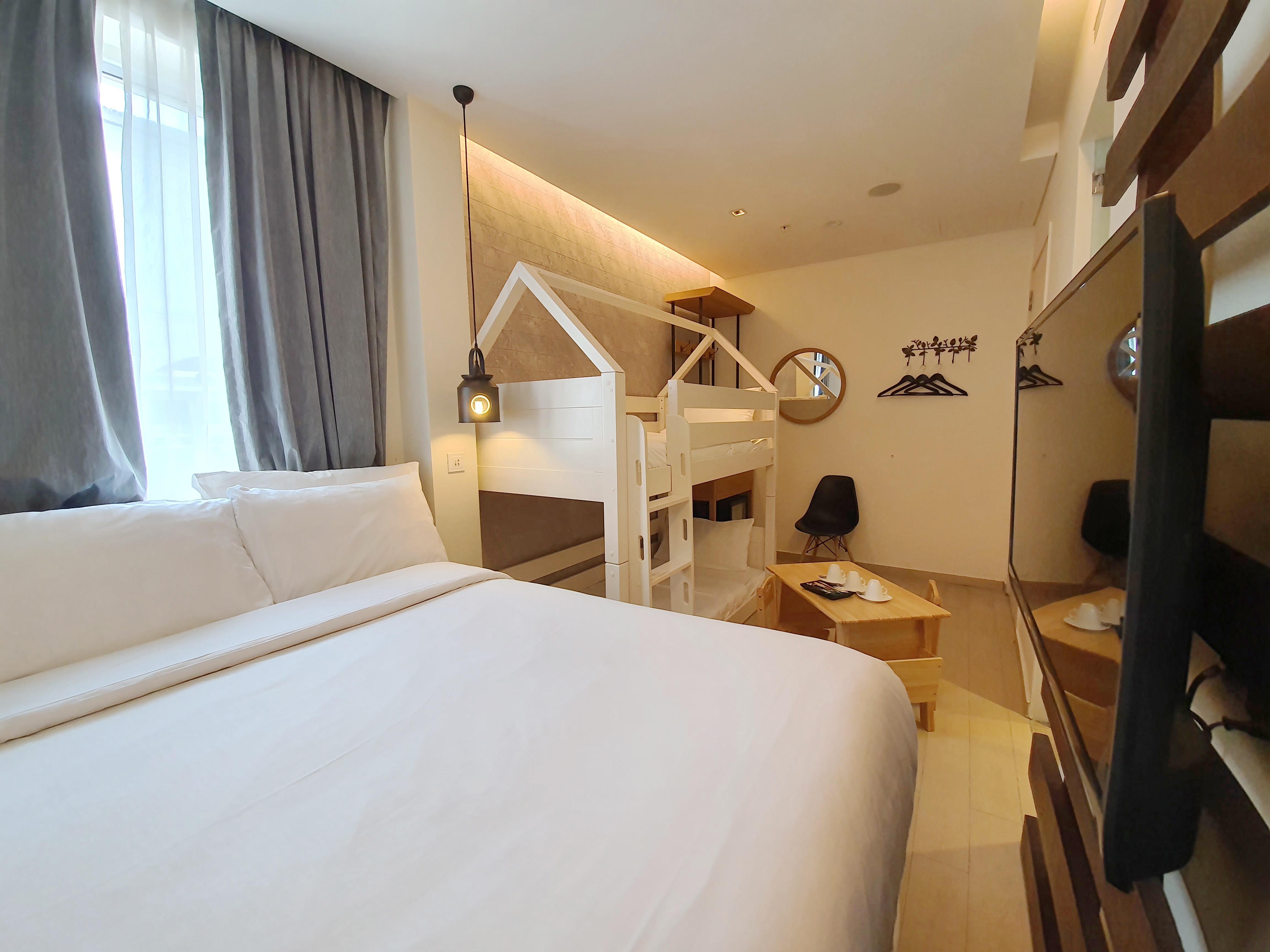 Clover 769 North Bridge Road 4*
