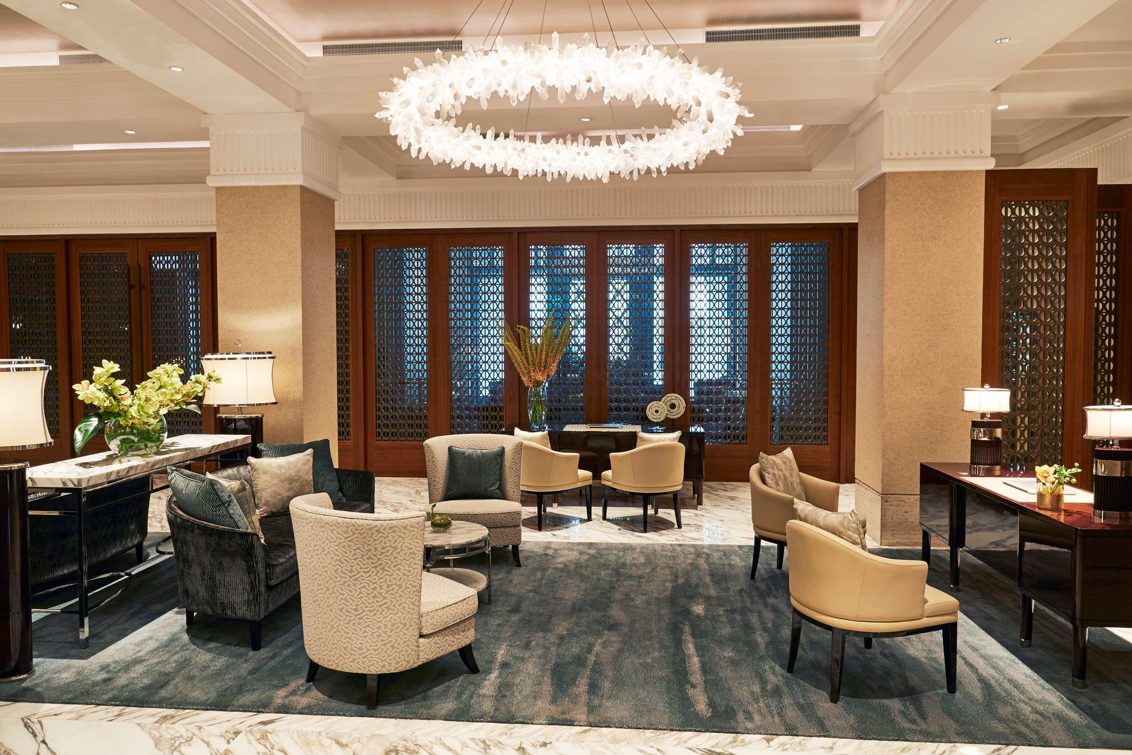 Hotel The Capitol Kempinski