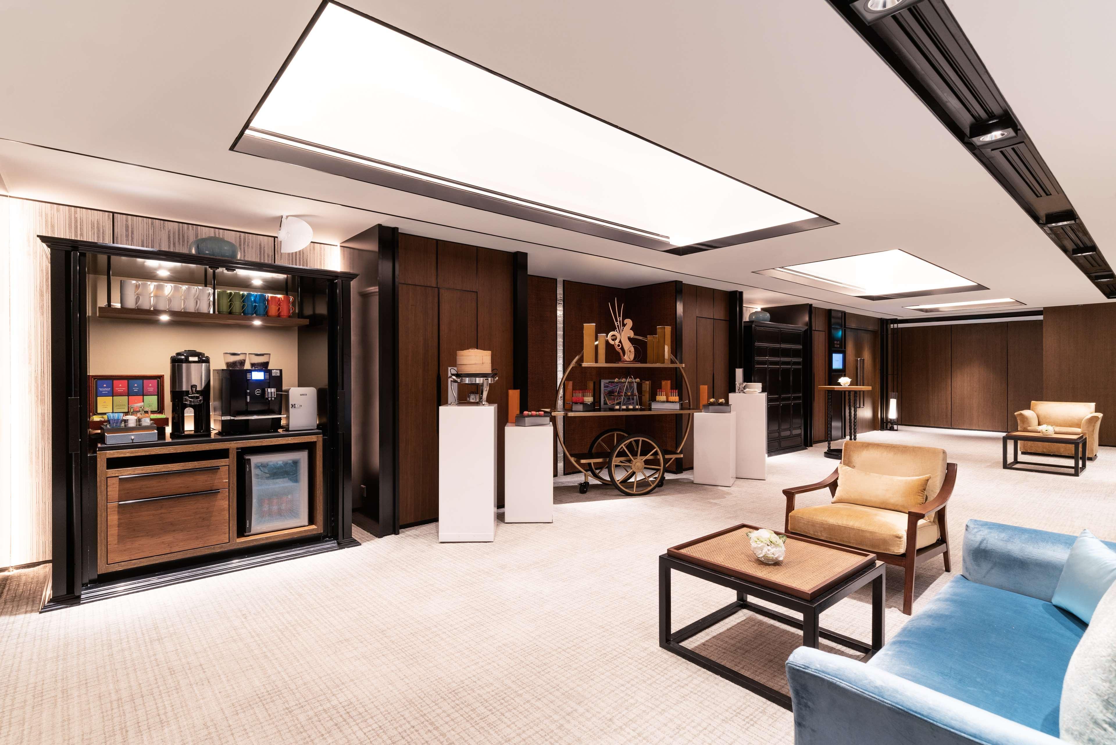 Shangri-la 5* Singapore