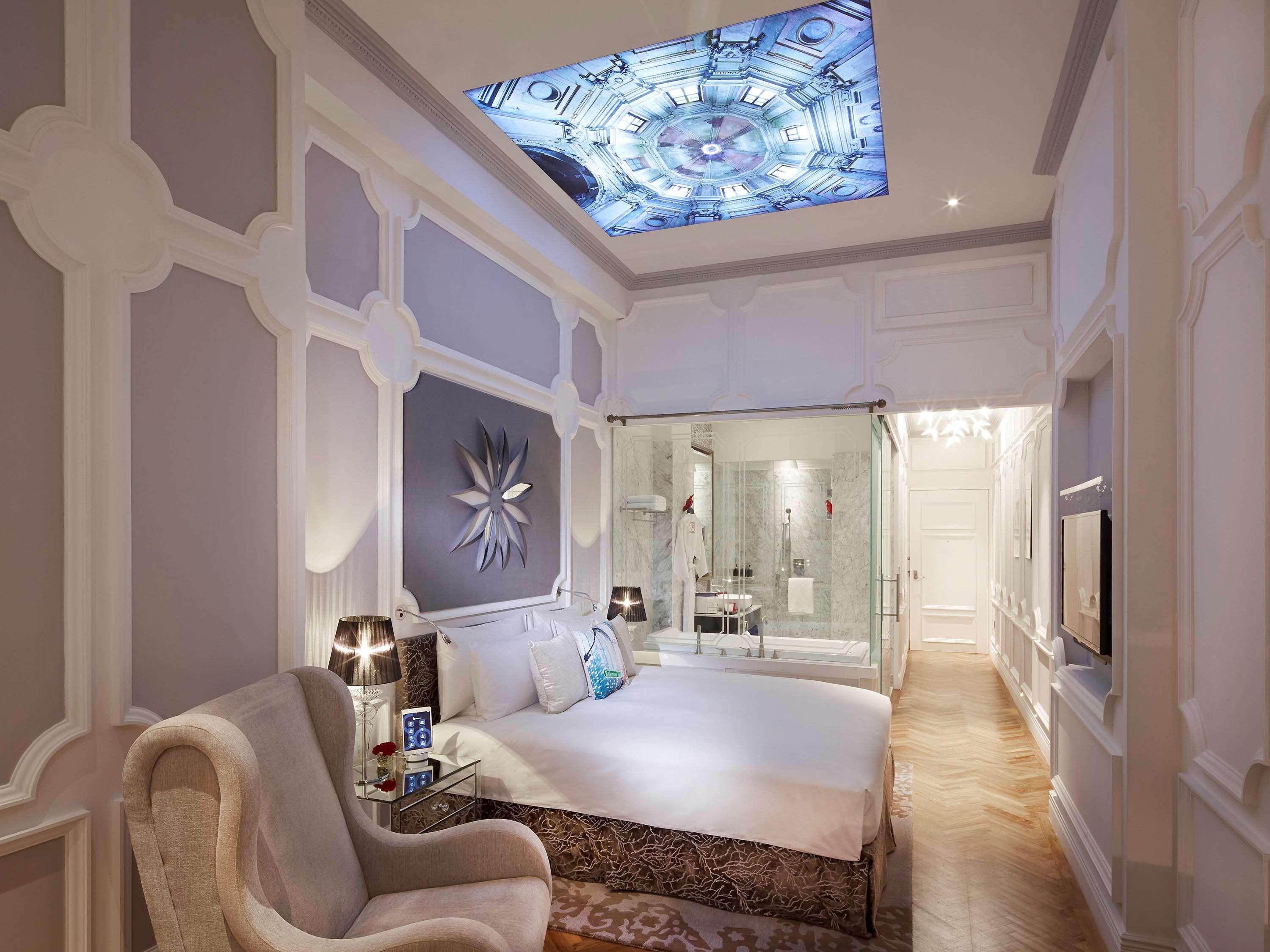 So Sofitel Hotel