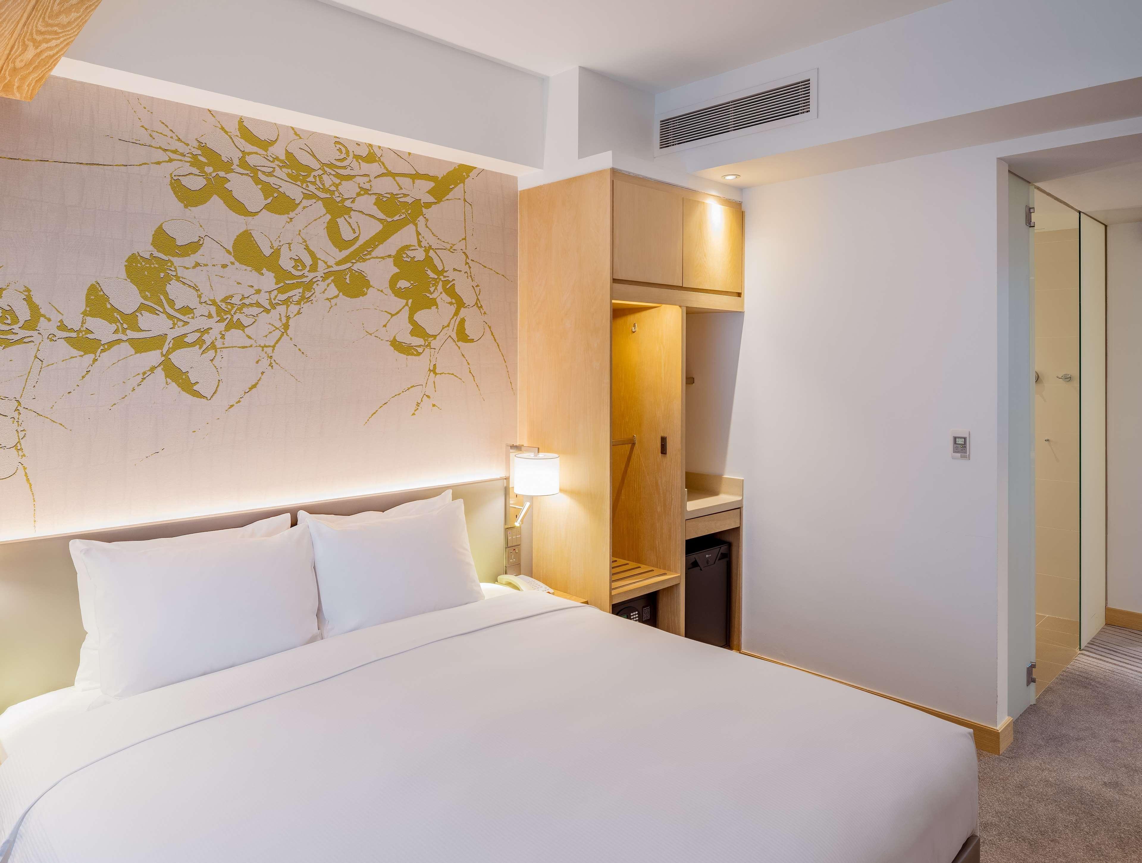 Hilton Garden Serangoon Hotel
