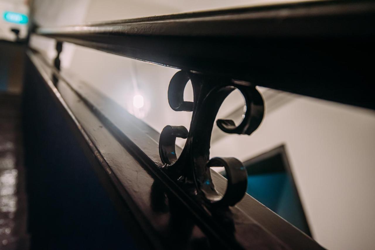 Hostel Bluewaters Pods 38 Hongkong St