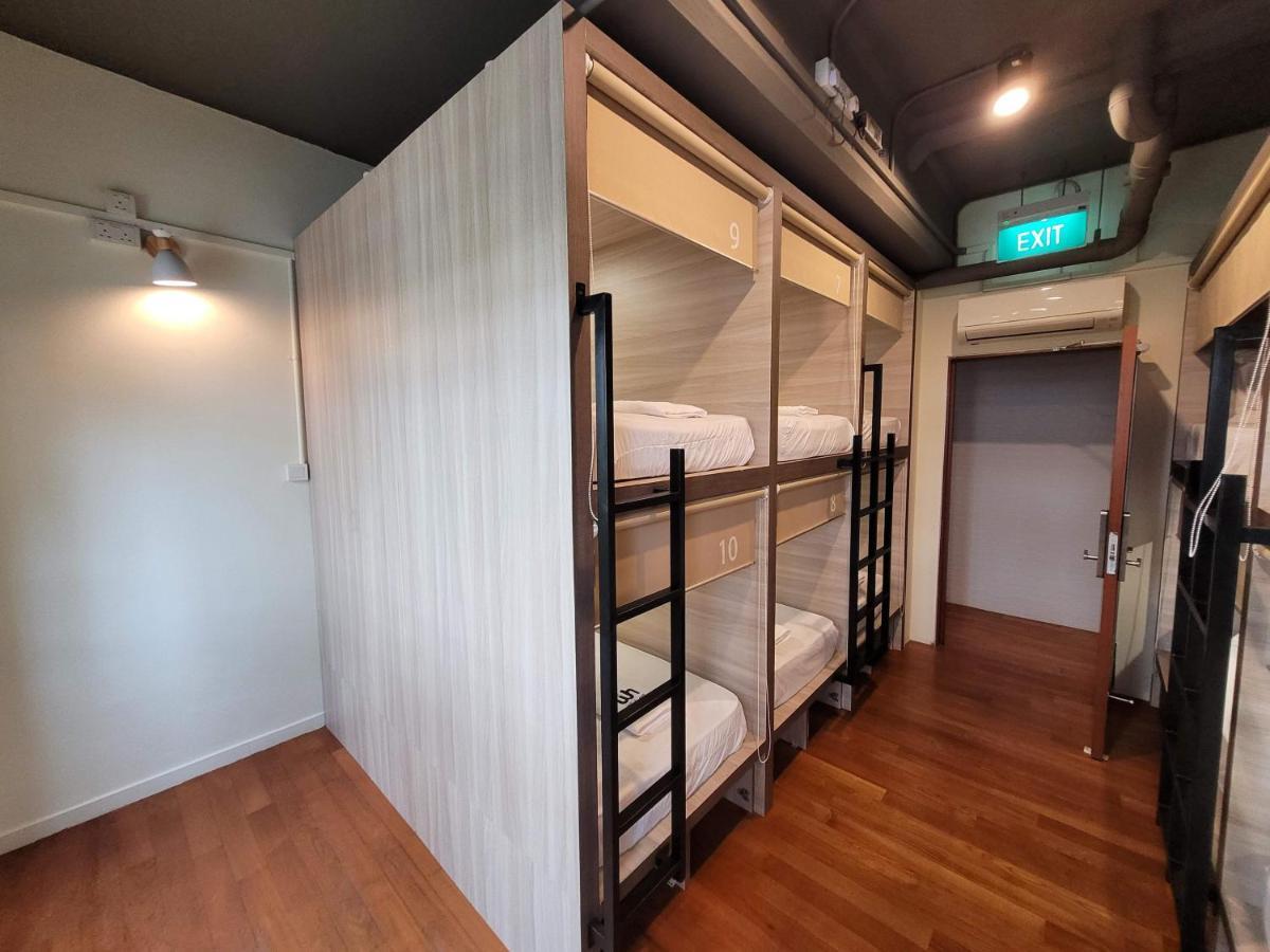 Wink At Upper Cross Street Capsule hotel Singapore