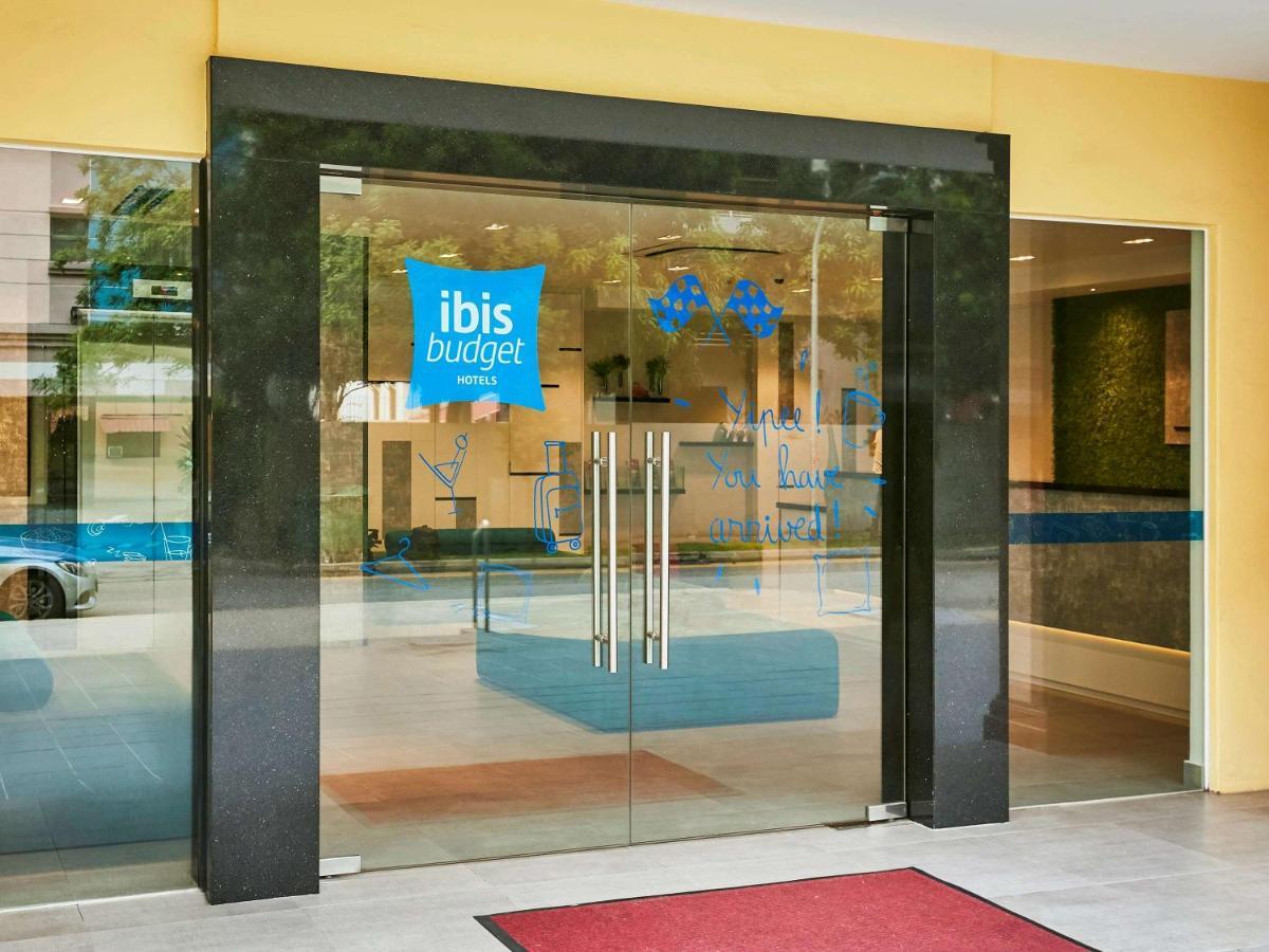Ibis Budget Emerald 2*