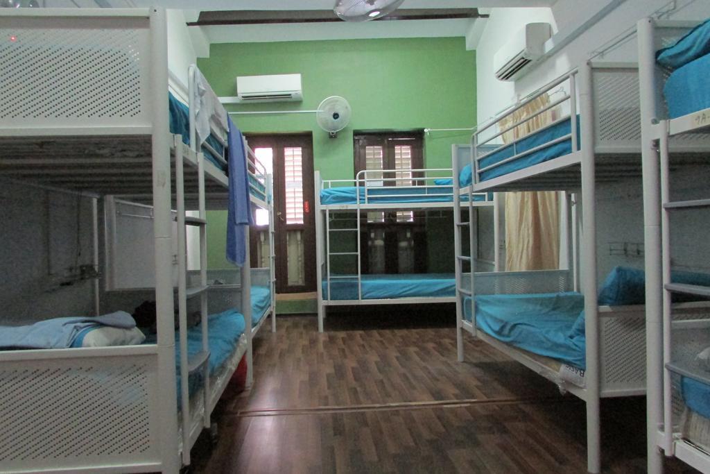 Mks Backpackers - Dalhousie Lane Hostel *