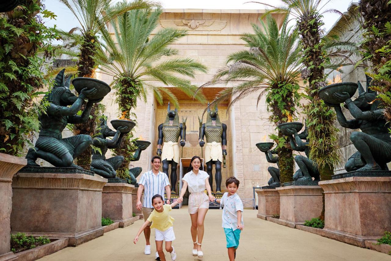 Hotel World Sentosa - Crockfords Tower Singapore