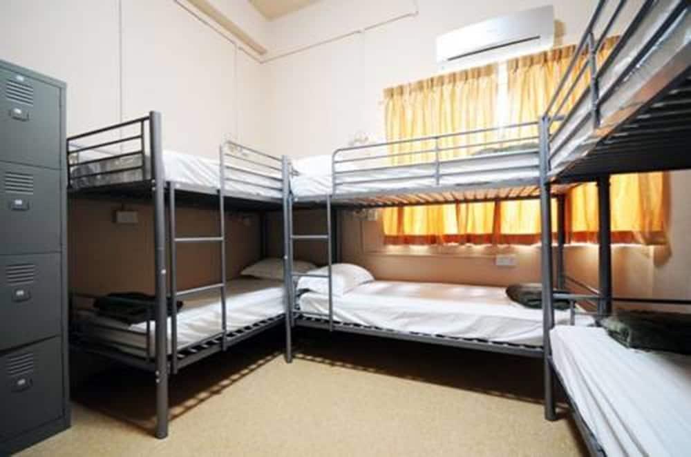 Backpackers @ Clarke Quay Hostel