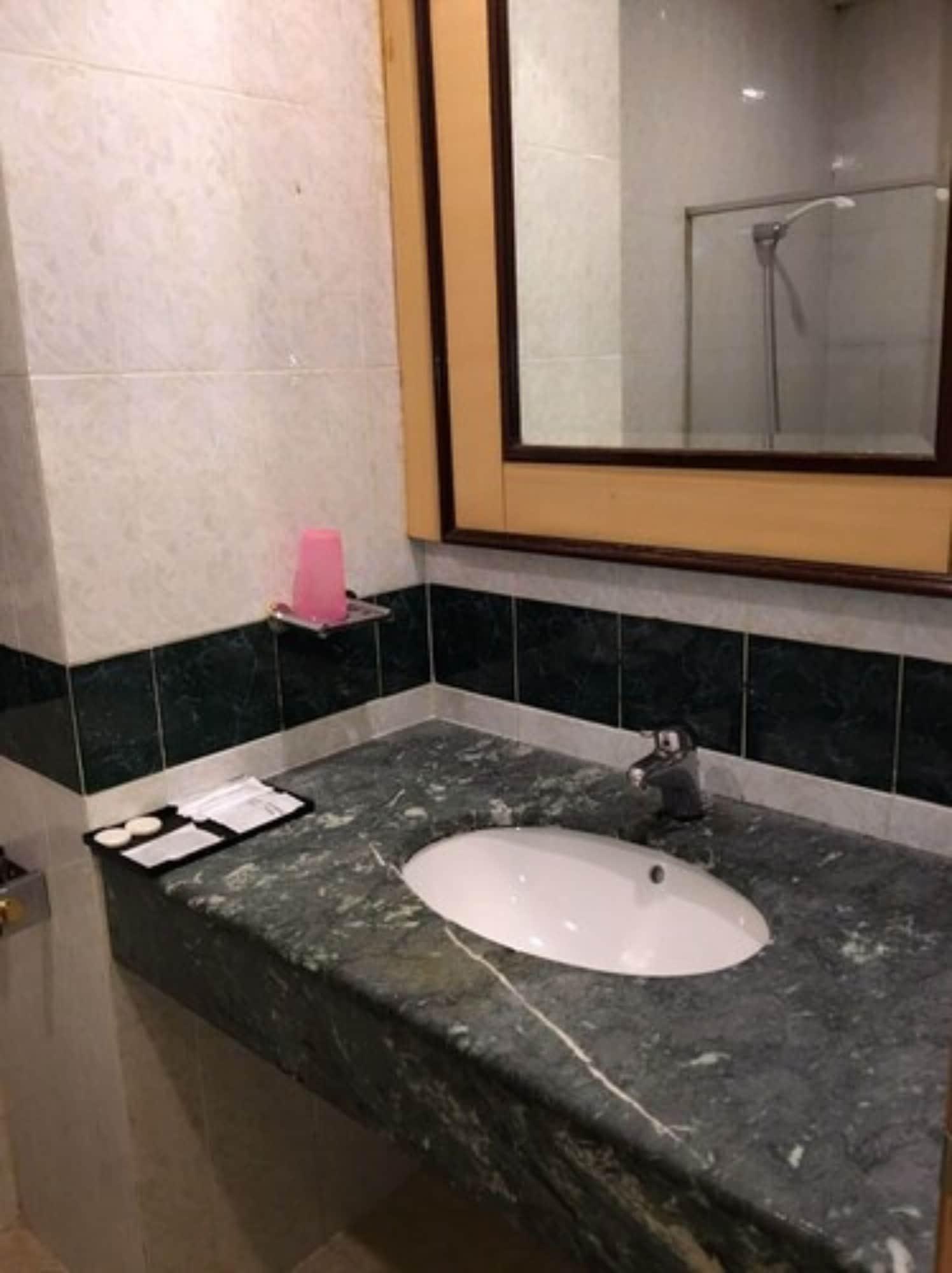 Hotel Bright Star Singapore