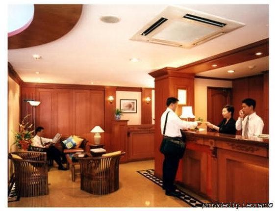 Hotel Ibis Budget Emerald Singapore