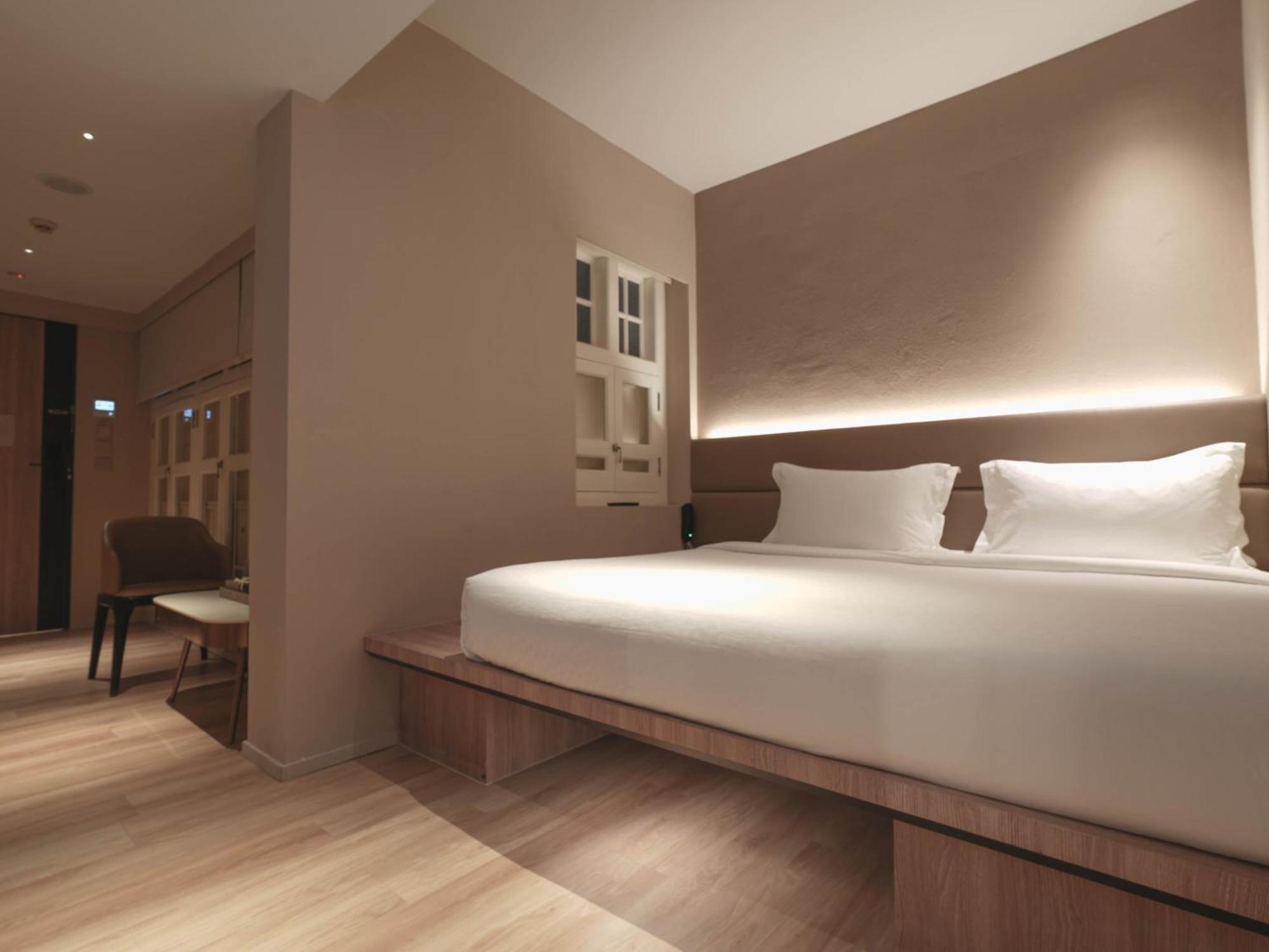 1900 Chinatown Hotel 4*
