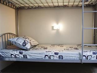 Kallang River Backpackers Hostel Singapore
