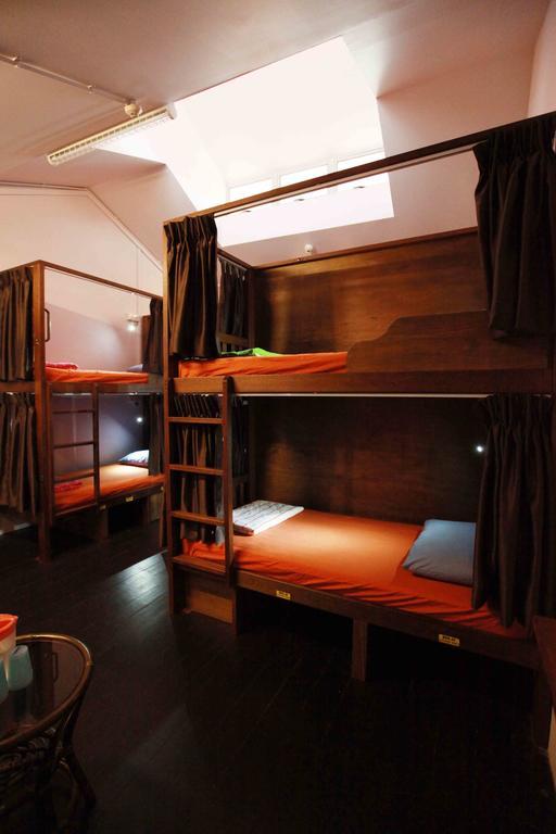 60s Hostel Singapore