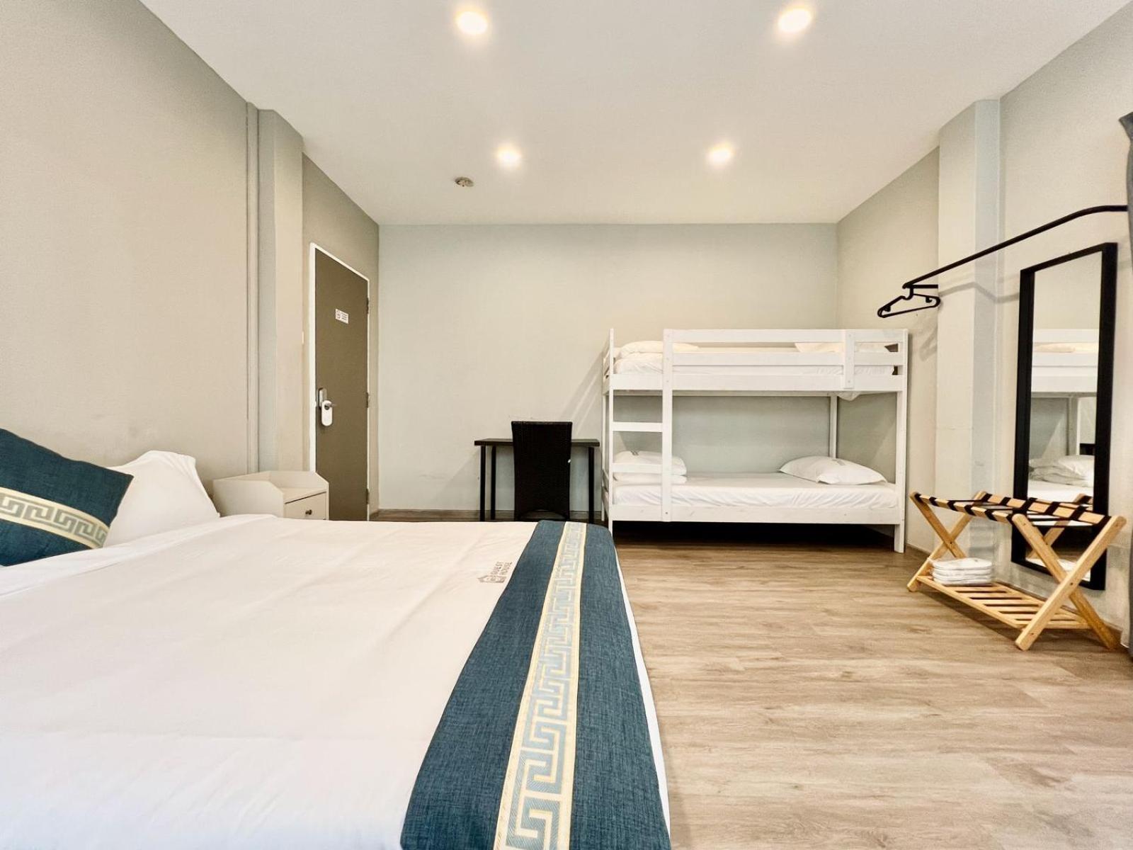 K2 Hotel