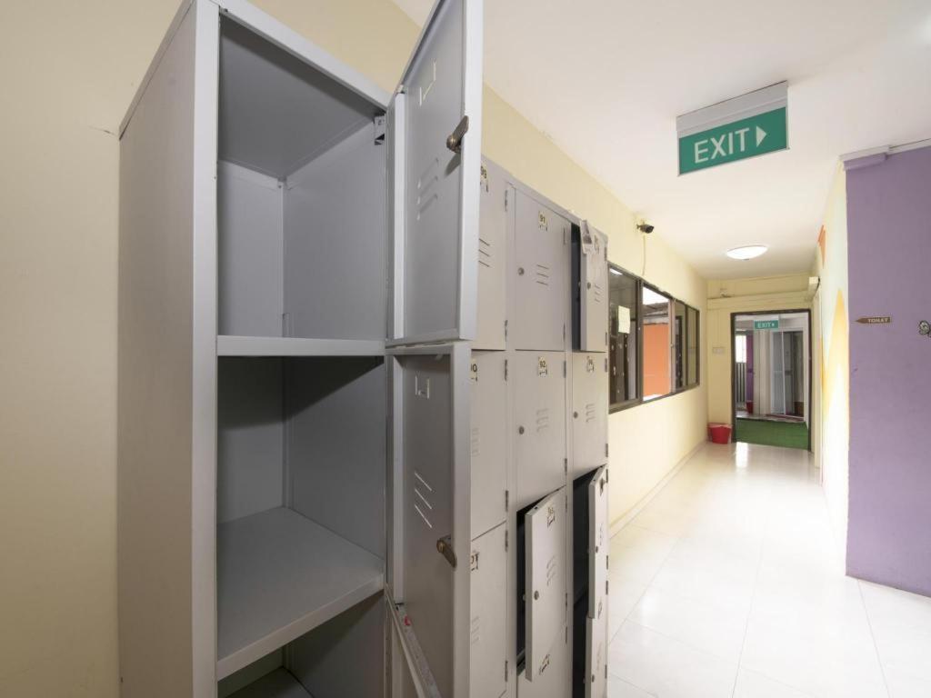 Hostel Traveller@sg