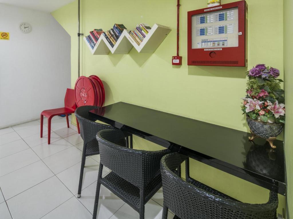Hostel G4 Station Backpackers *