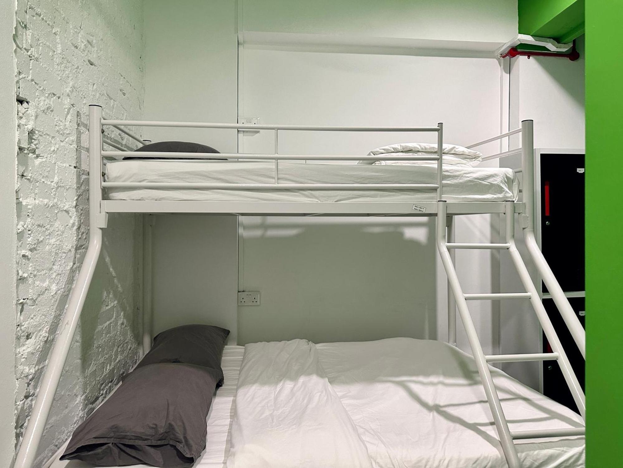 Hostel Rucksack Tyrwhitt Road *