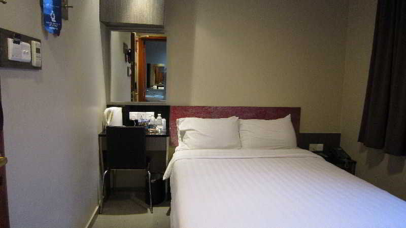 Ibis Budget Sapphire 2*