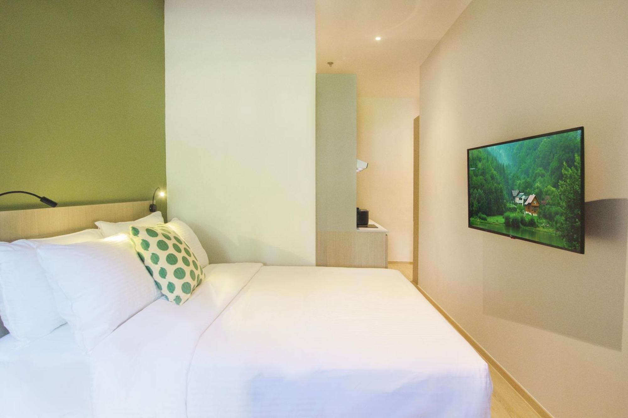 Coliwoo 298 River Valley - Coliving 3* Singapore