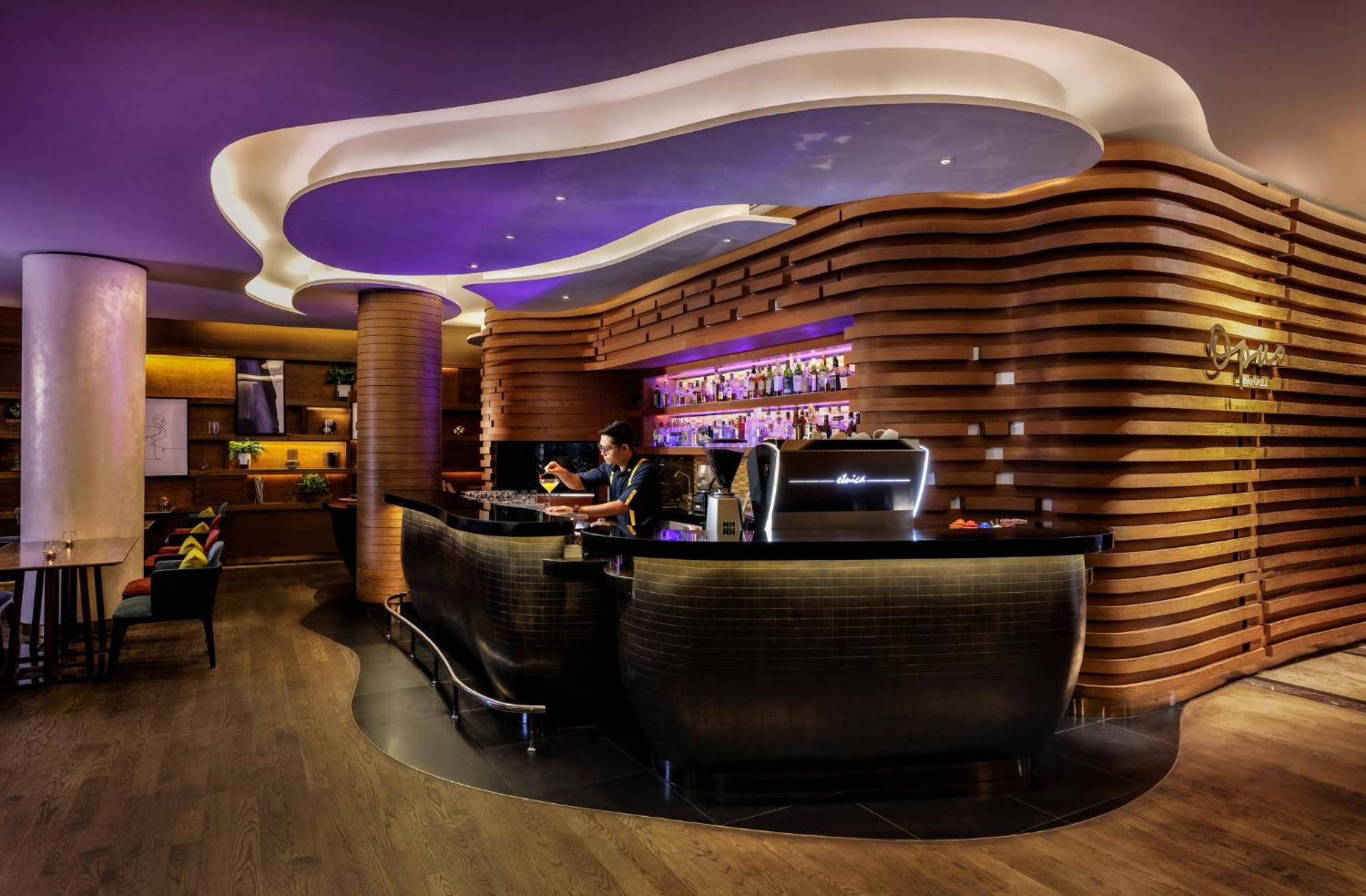 Voco Orchard By Ihg Hotel 5*
