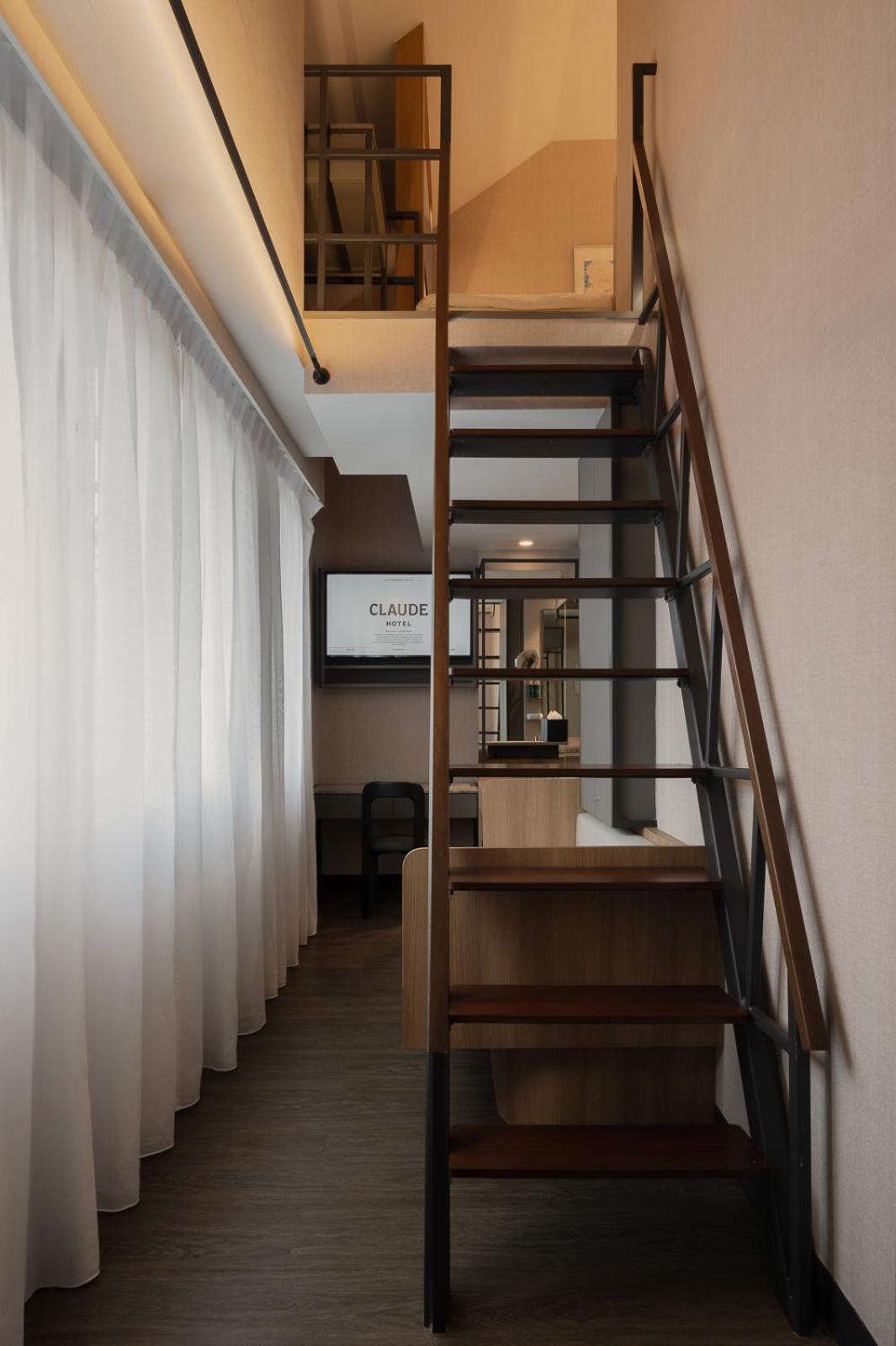 Claude Hotel 3*