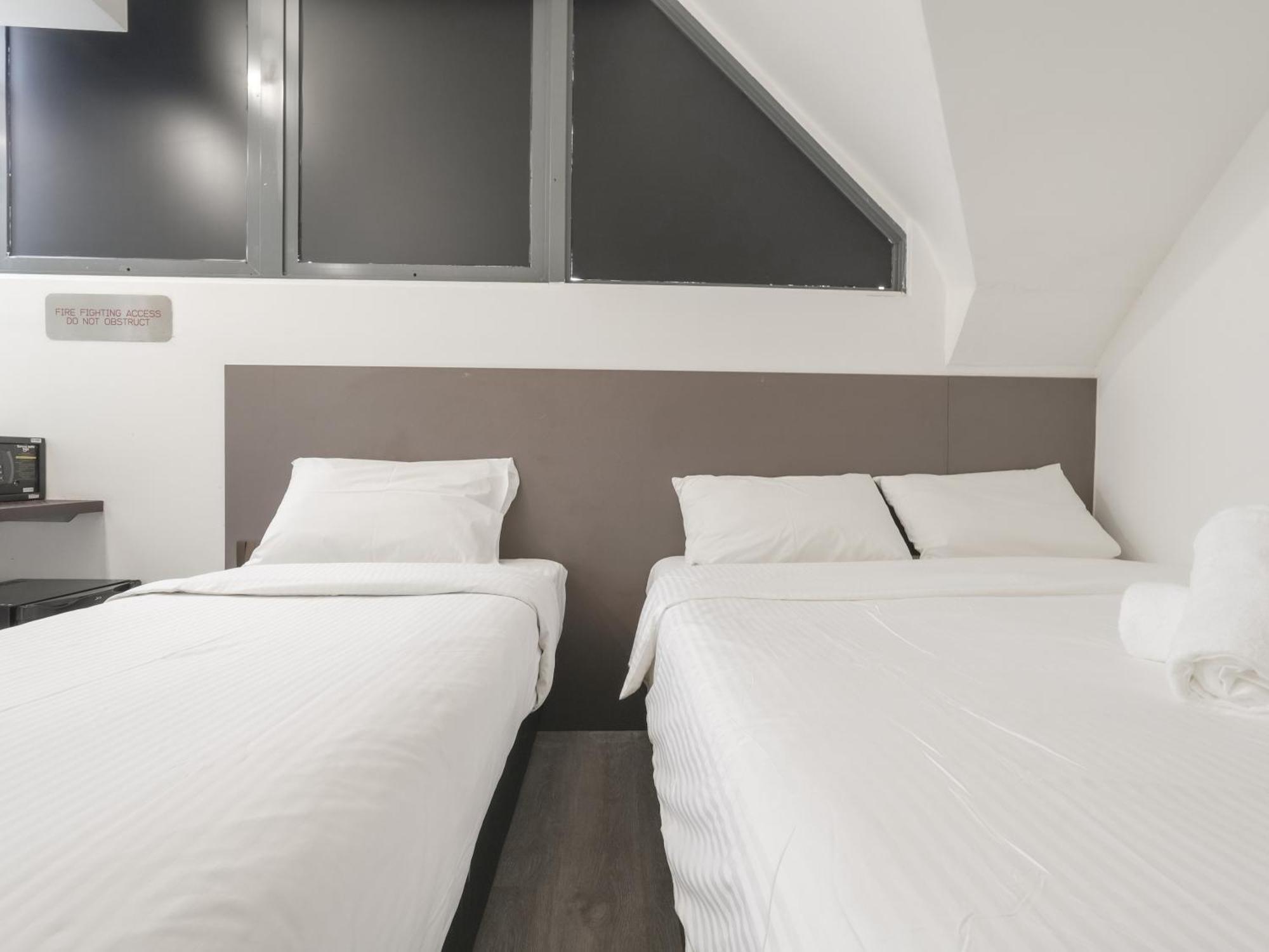 Hotel A Dickson