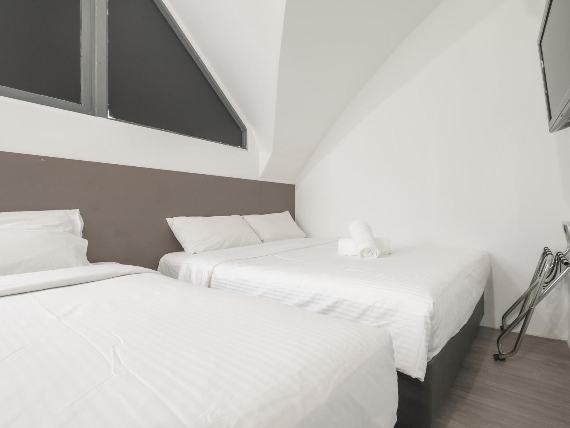 A Dickson Hotel Singapore