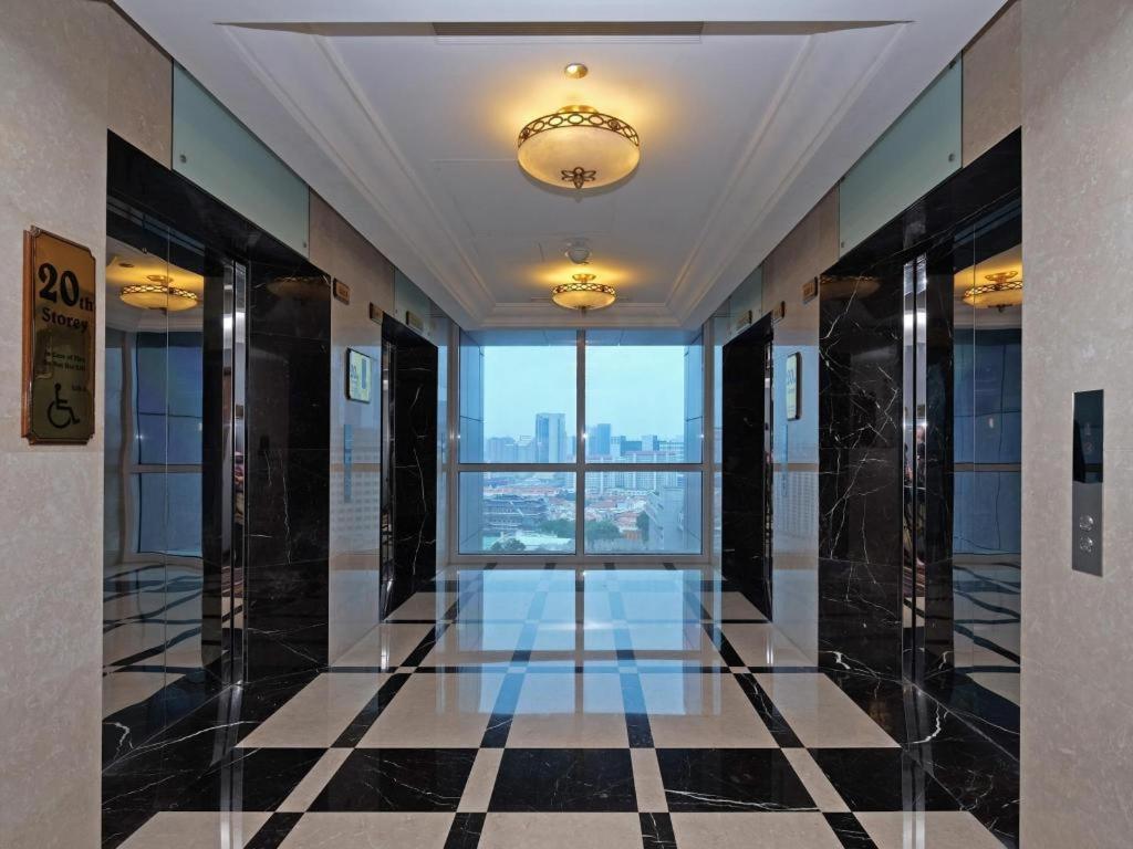 Orchid Hotel