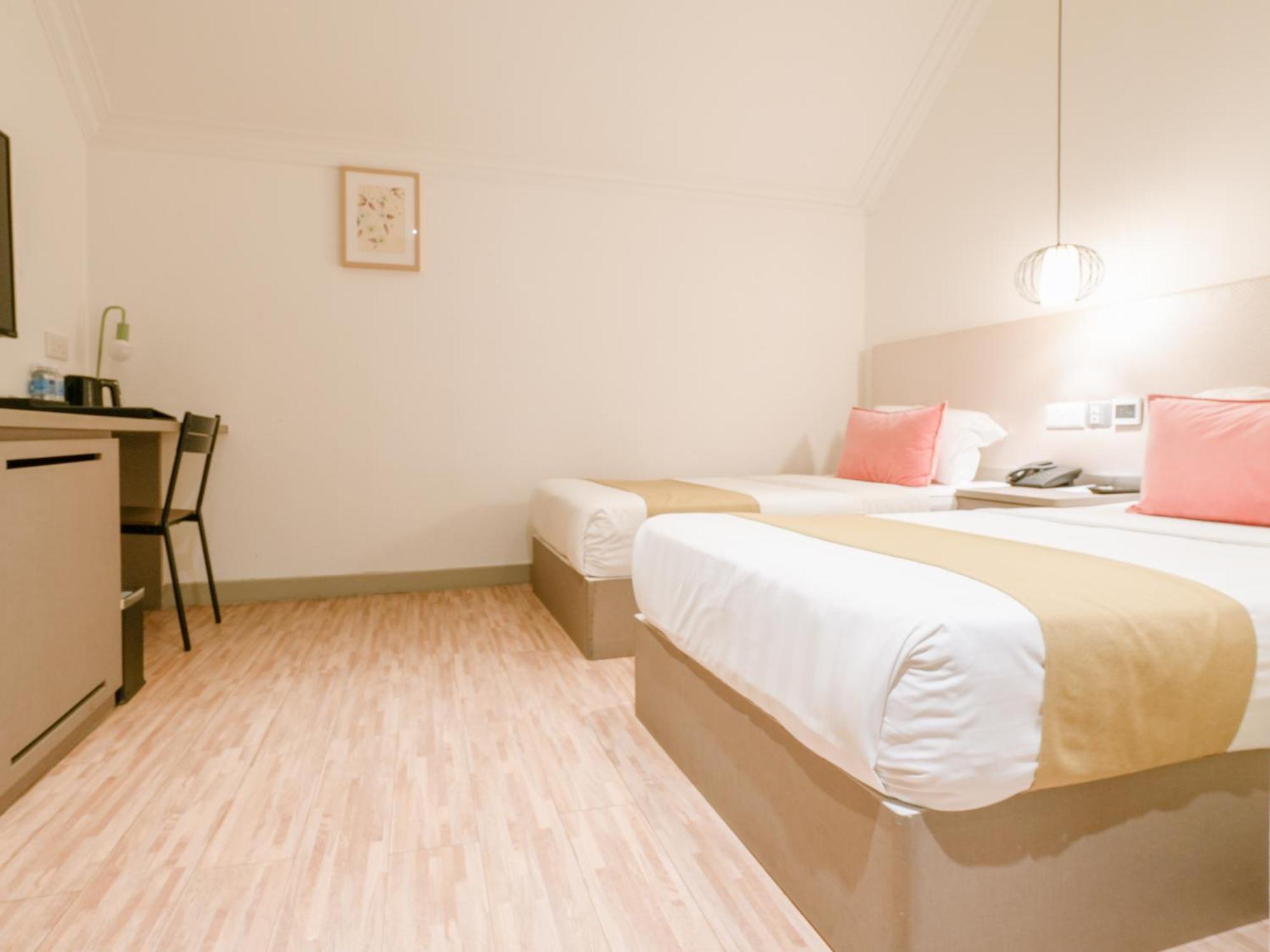 Hotel A Joo Chiat 3*