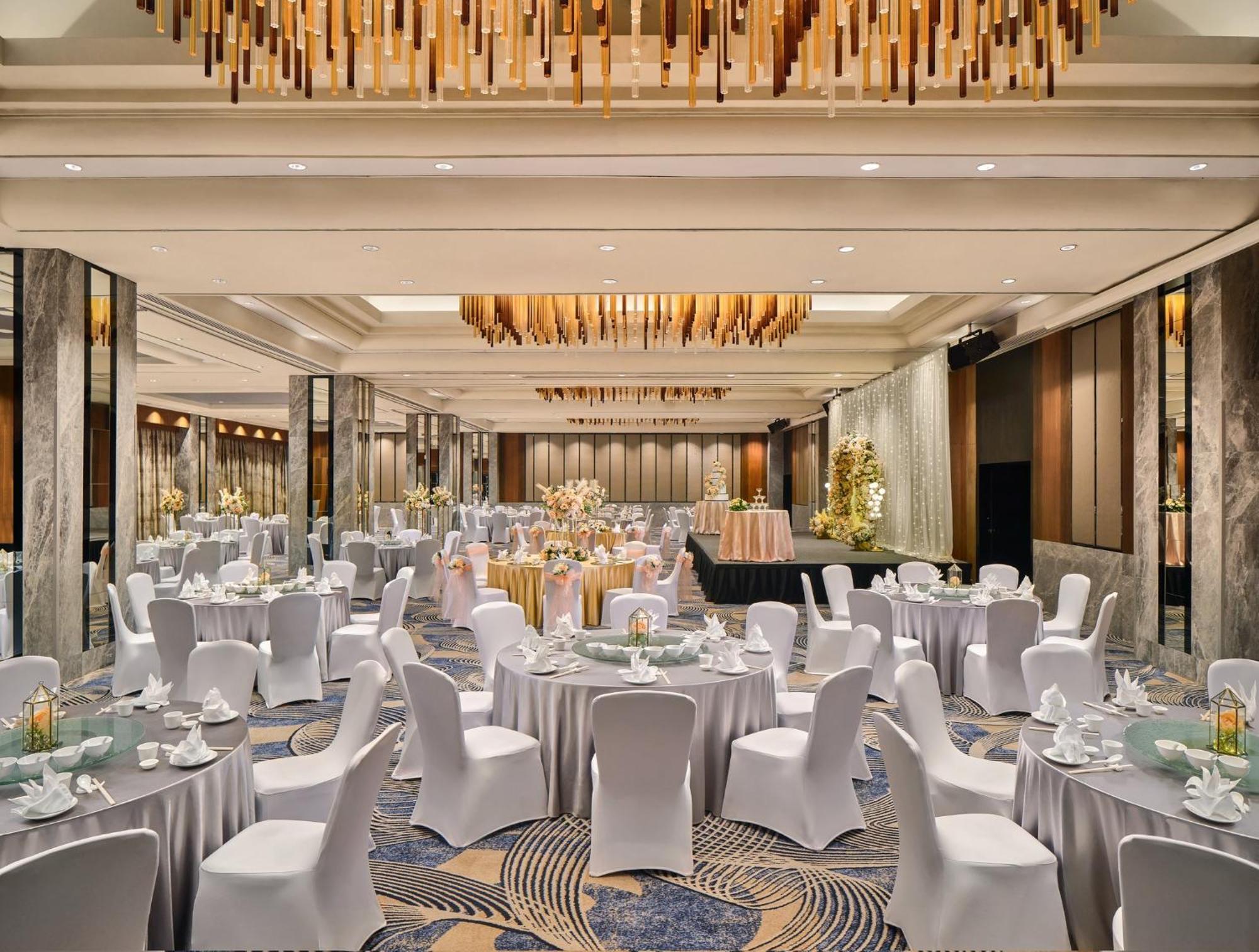 Voco Orchard By Ihg Hotel
