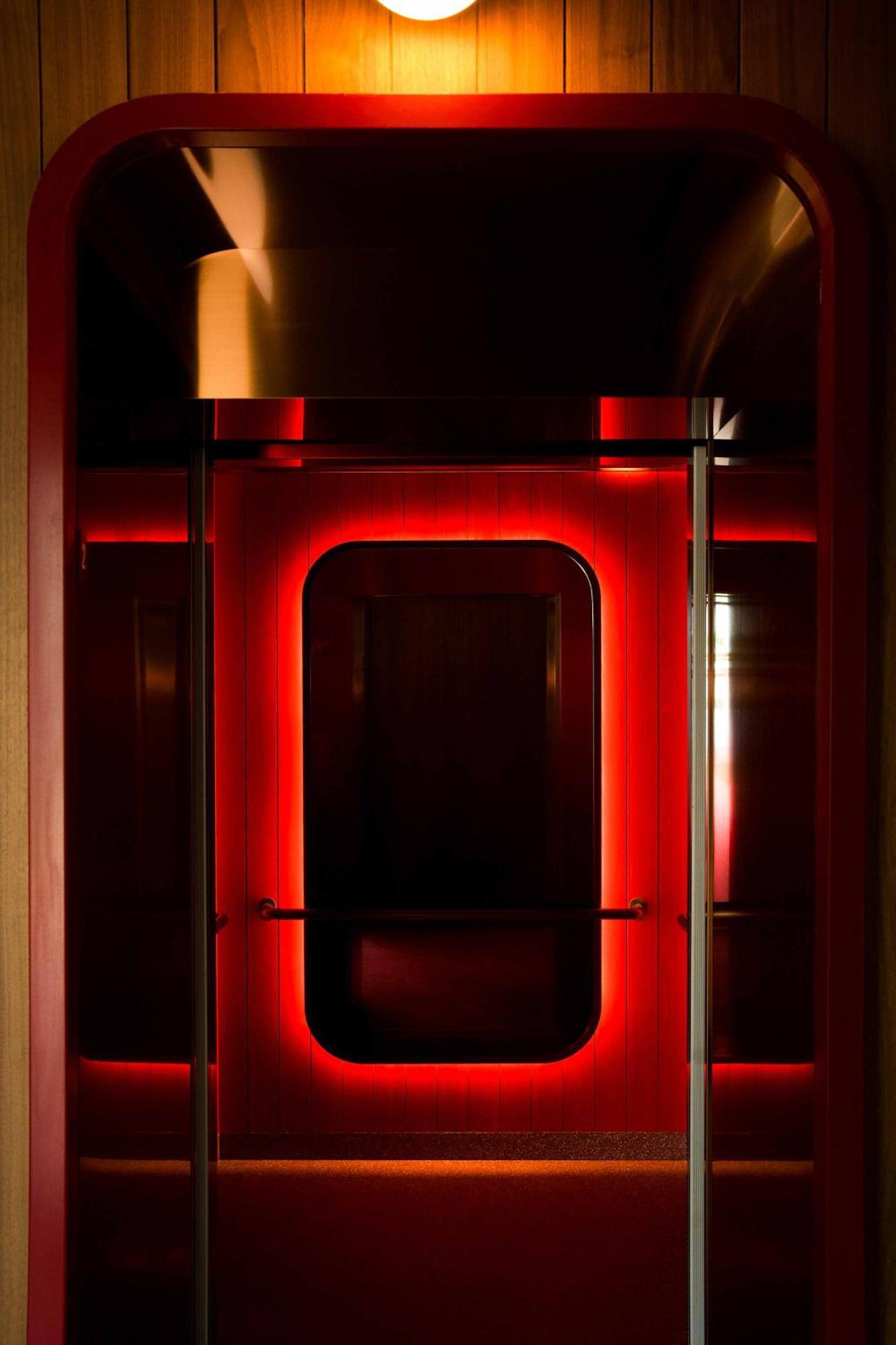 The Standard, Singapore